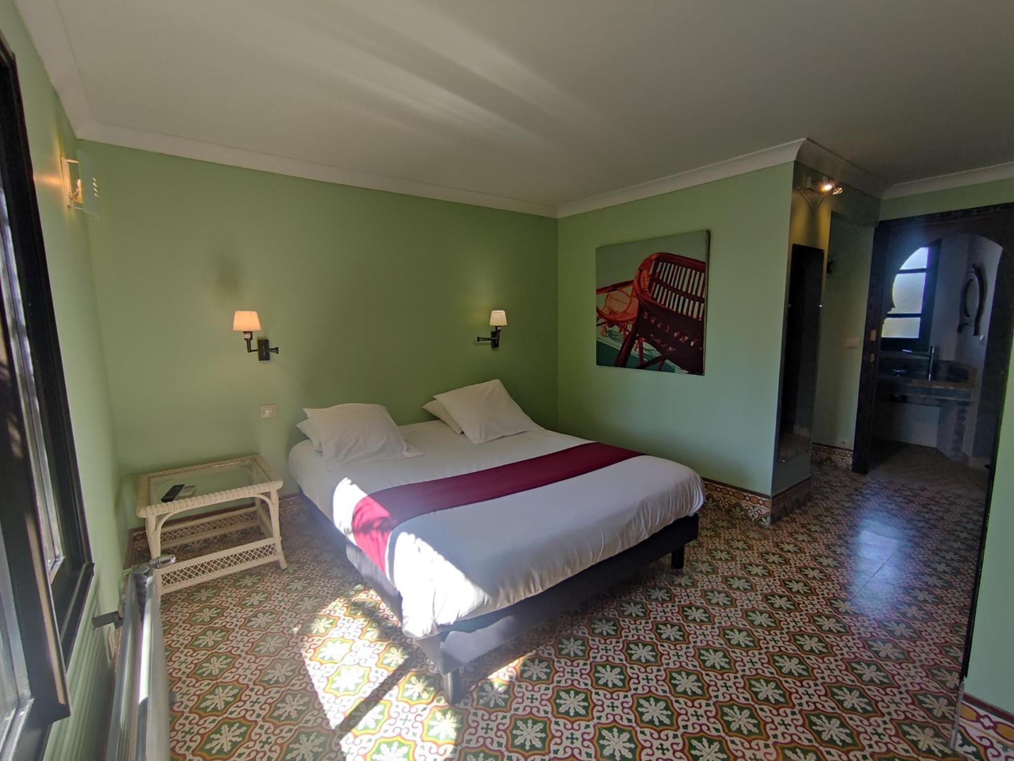 Chambre Emeraude, Riad 9 Couple Only Au Village Naturiste Agde Kültér fotó